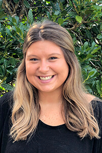 Elizabeth - Front Office Assistant